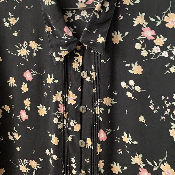 Jones New York Vintage Silk Blouse - Picture 8 of 10